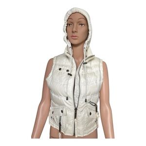 No Boundaries Women's Cream Hooded Vest